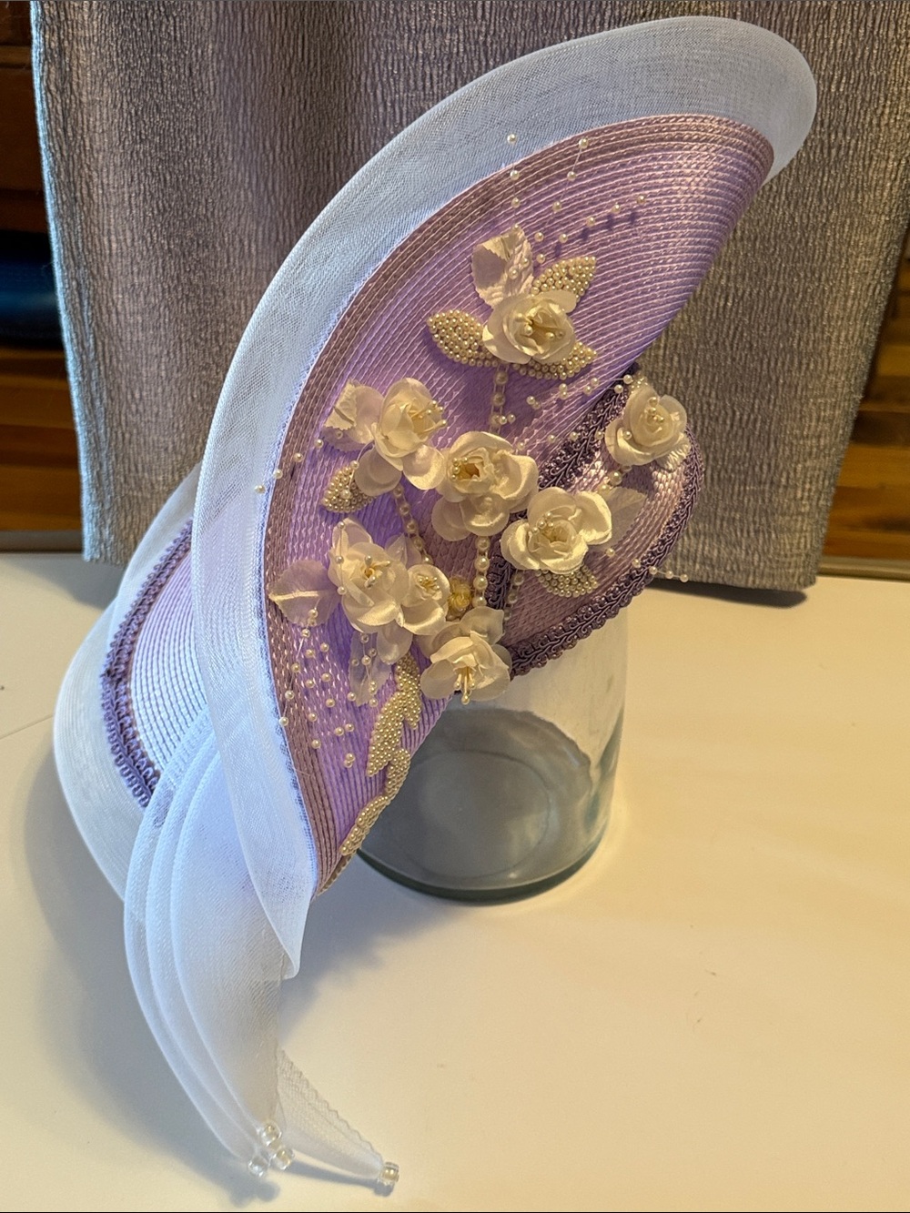 Just For You collection New York-10001 USA vintage lavender fascinator hat.